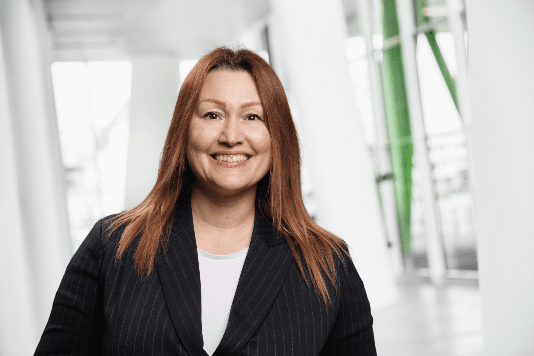 heller Hintergrund: Anna Familias, Teamlead People & Culture